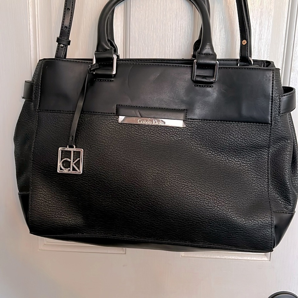 Calvin Klein black shoulder bag with crossbody strap NWOT